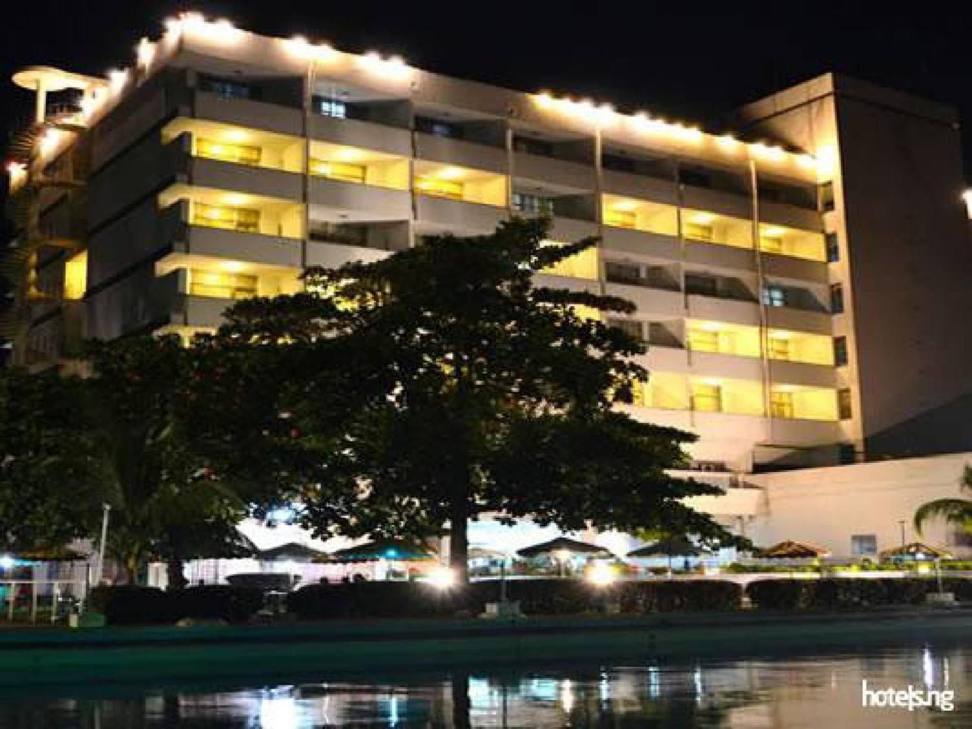 Room In Lodge - Premier Hotel-Ibadan Exterior foto
